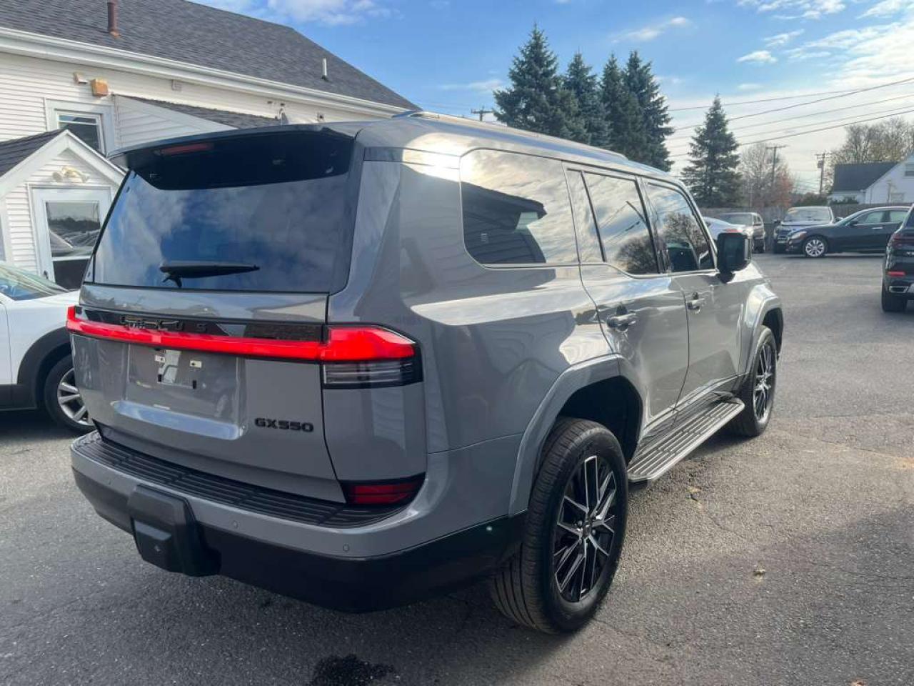 2024 LEXUS GX 550