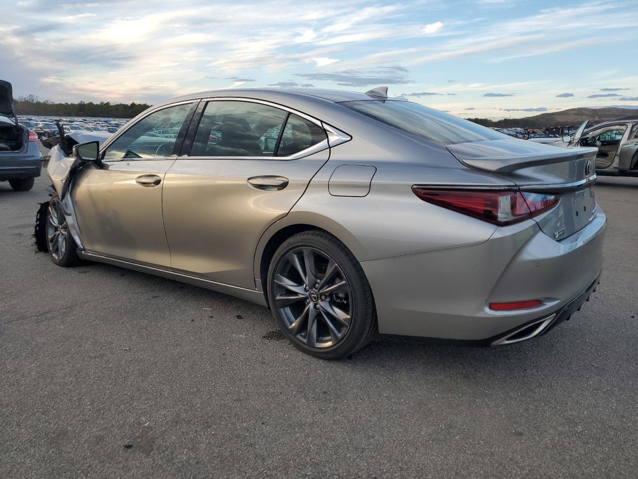 2019 LEXUS ES 350