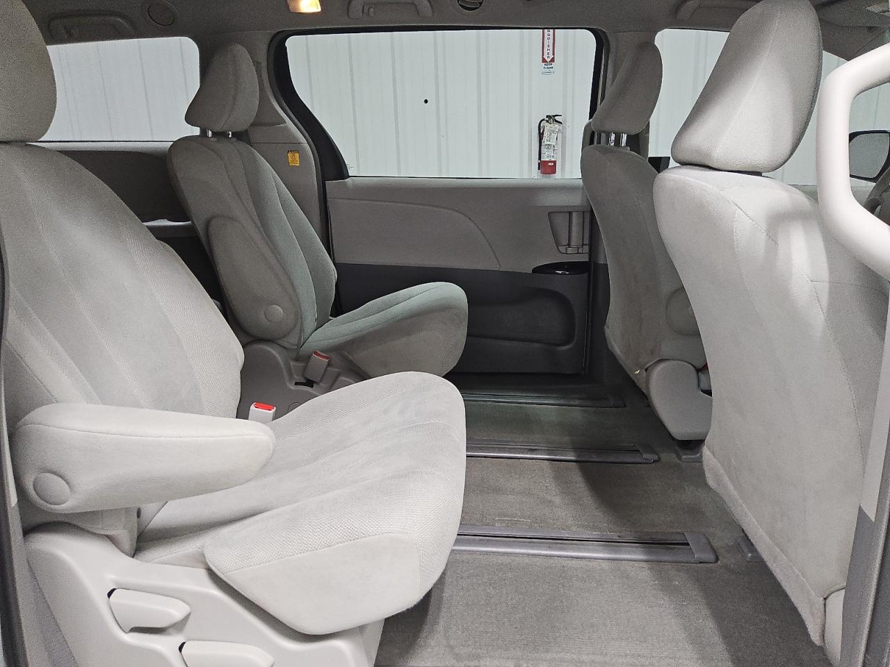 2013 TOYOTA SIENNA
