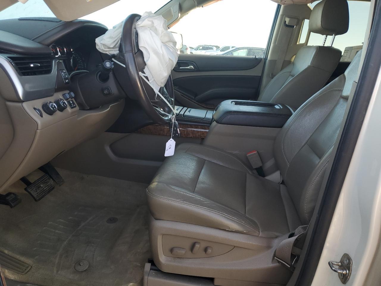 2015 CHEVROLET Suburban