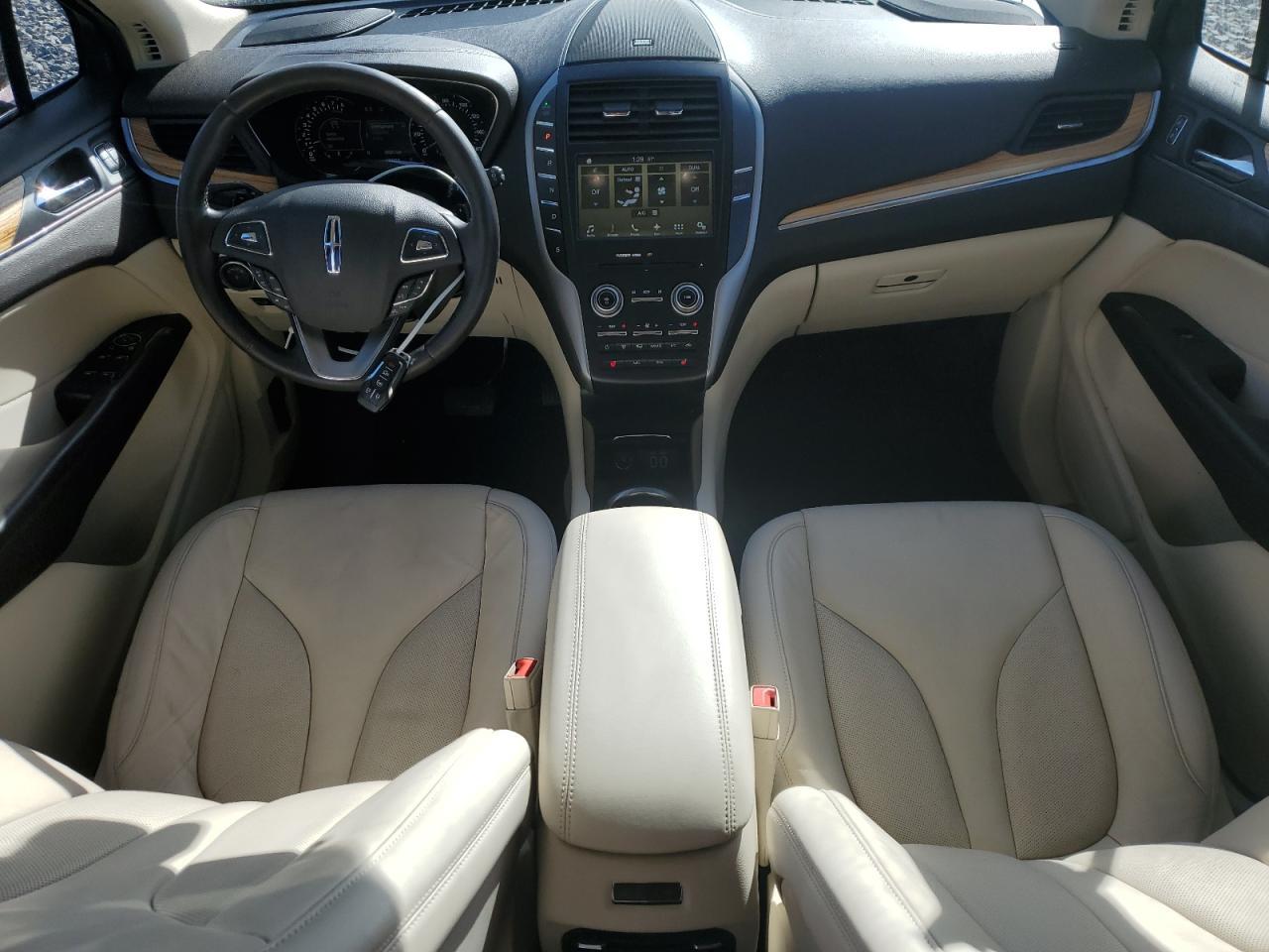 2016 LINCOLN MKC