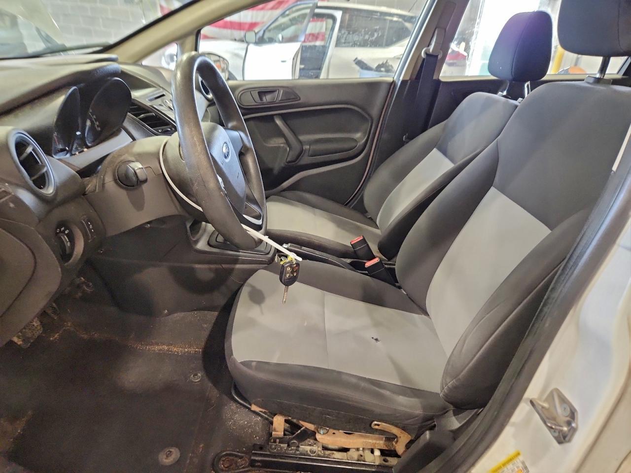 2017 FORD Fiesta