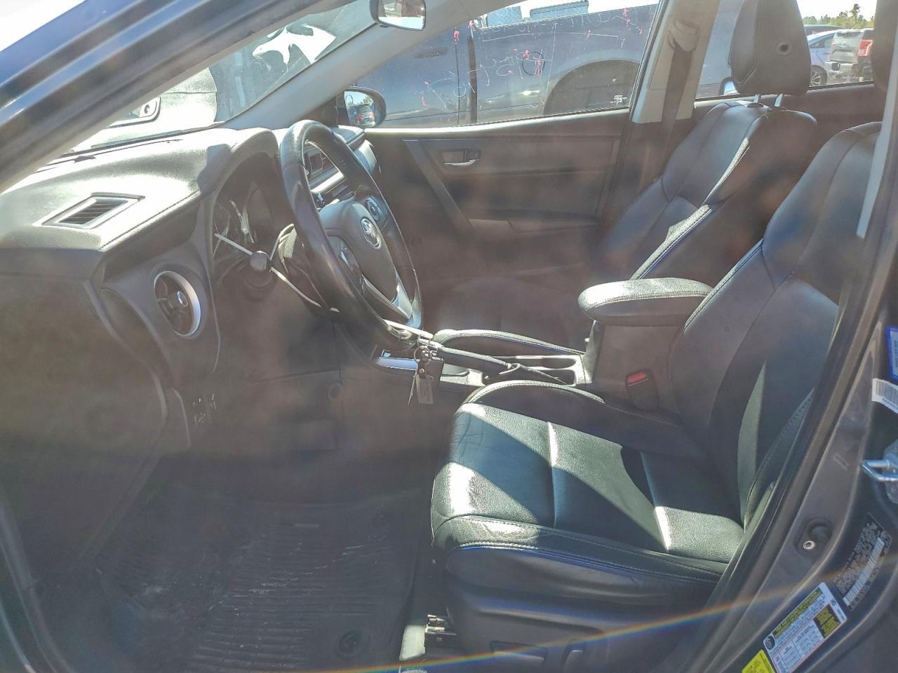 2018 TOYOTA COROLLA