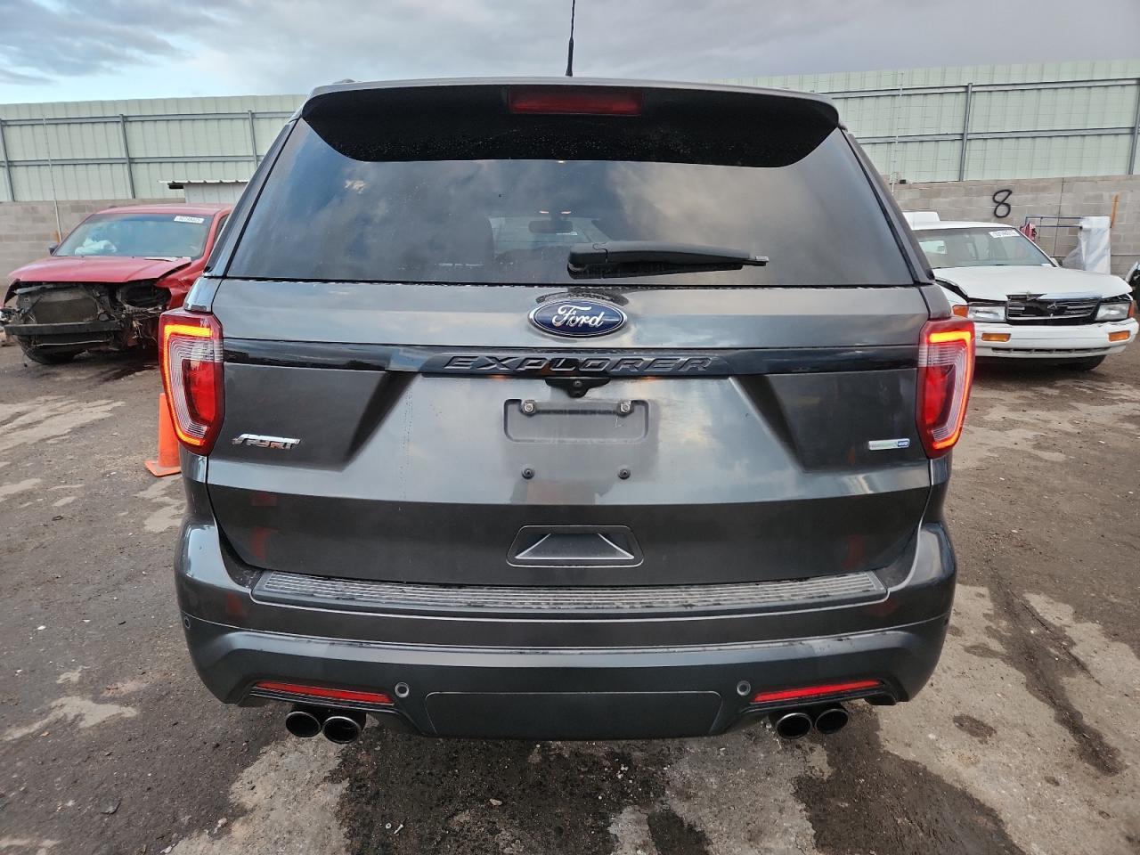 2019 FORD Explorer Sport Trac