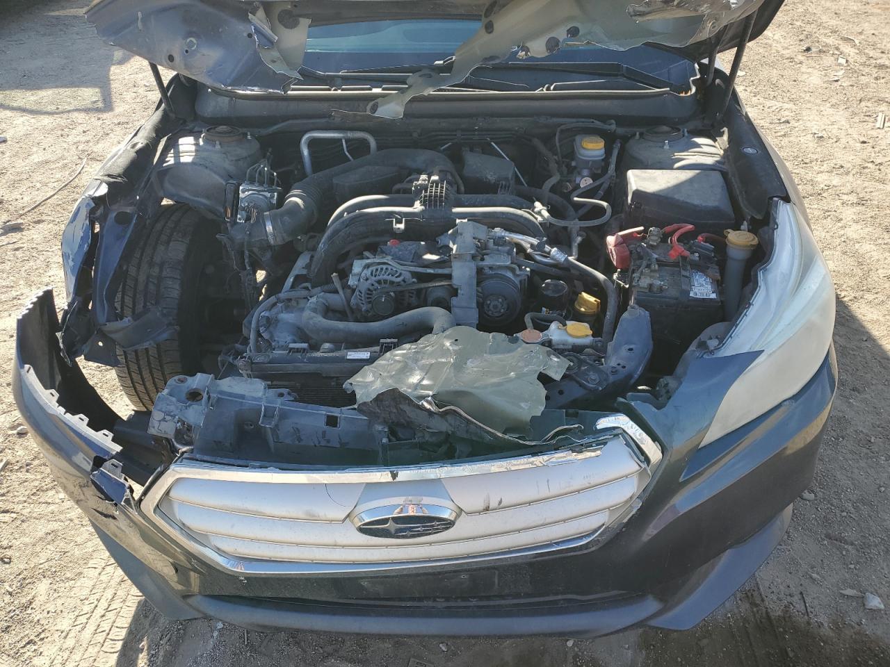 2017 SUBARU Legacy