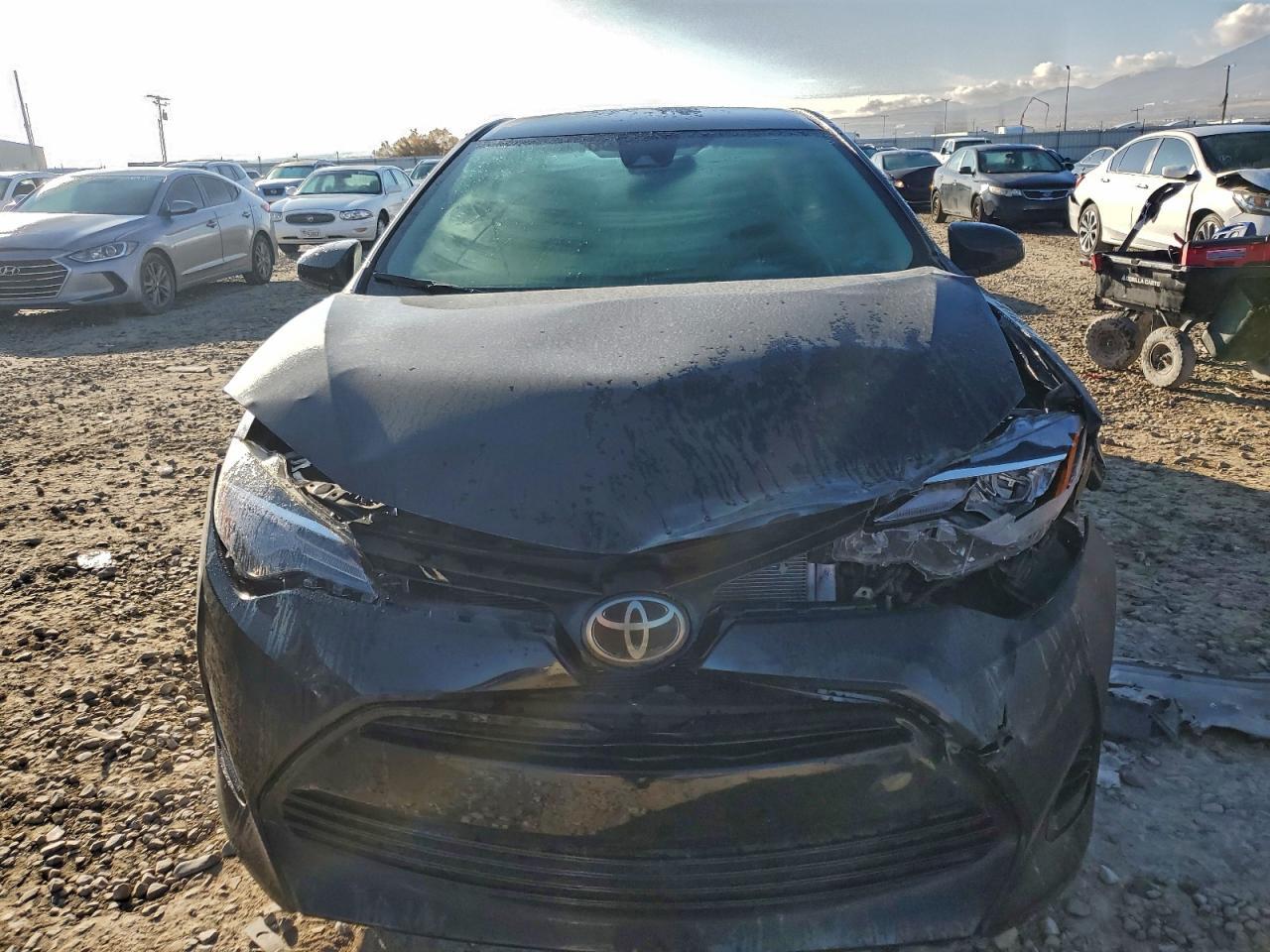 2018 TOYOTA COROLLA