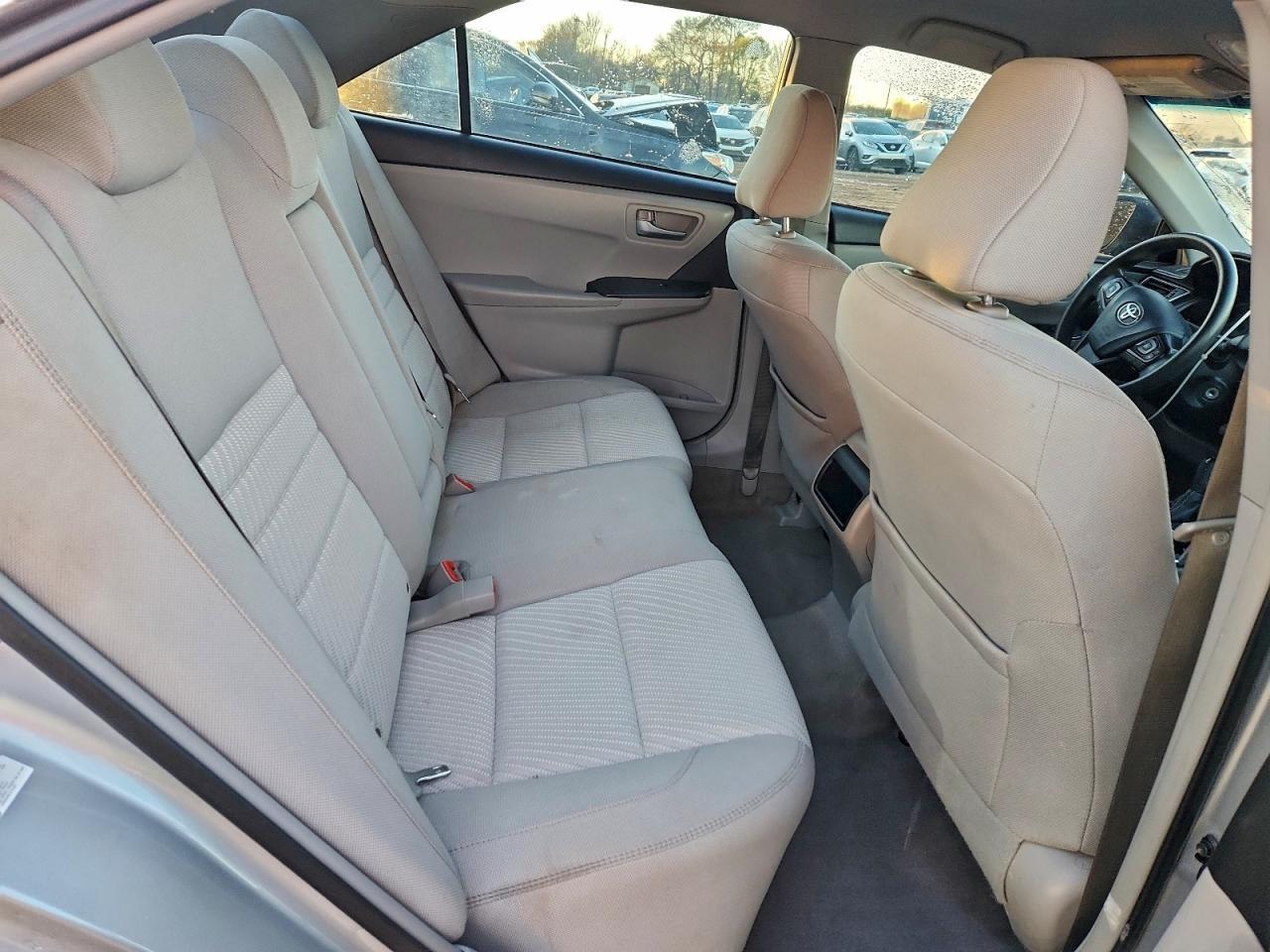 2016 TOYOTA CAMRY