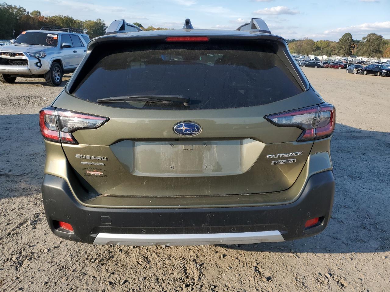 2023 SUBARU Outback