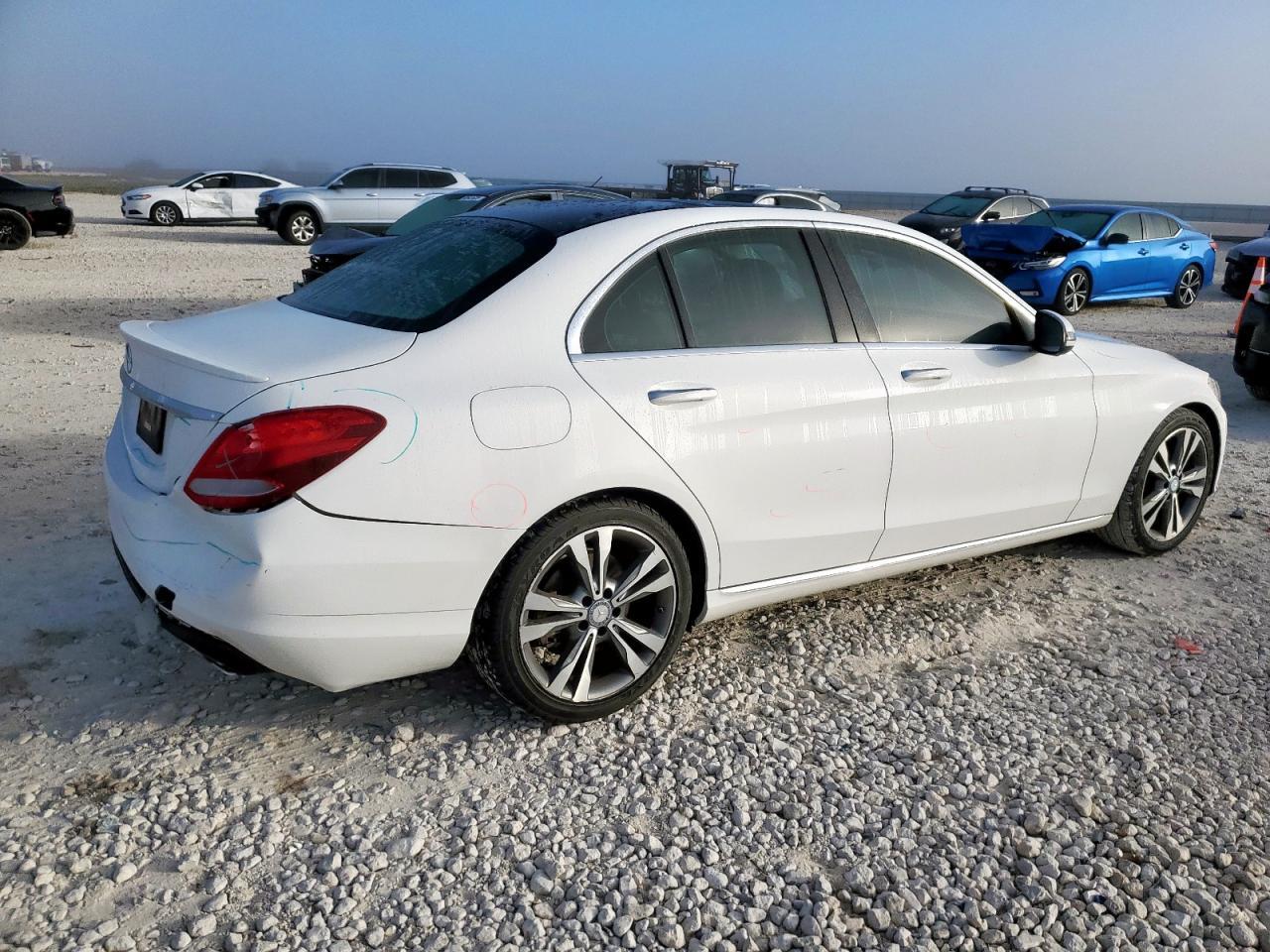 2016 MERCEDES-BENZ C-CLASS