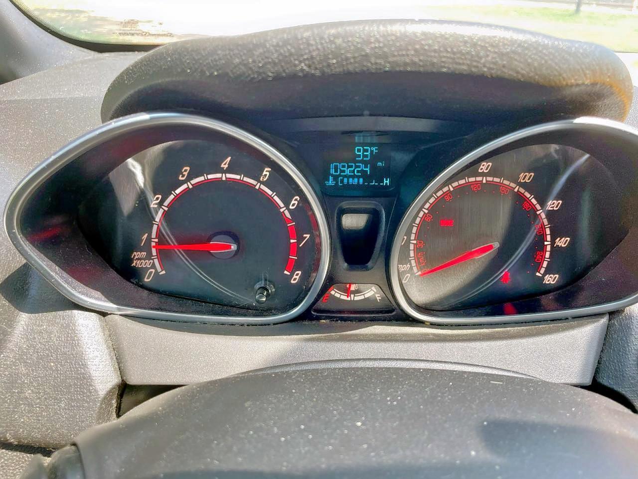 2014 FORD Fiesta