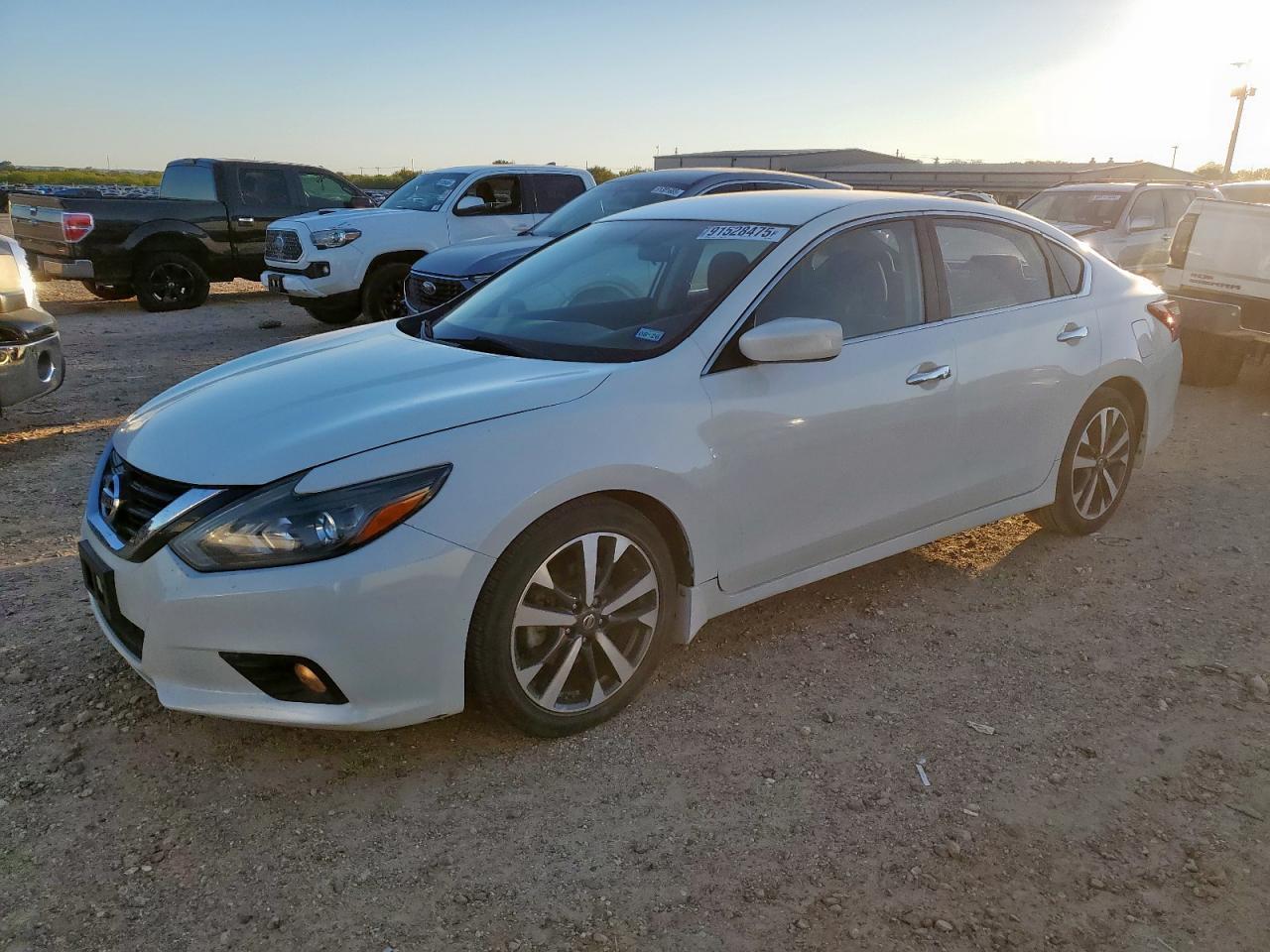 2017 NISSAN ALTIMA