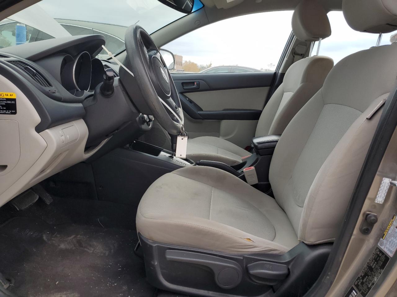 2010 KIA FORTE