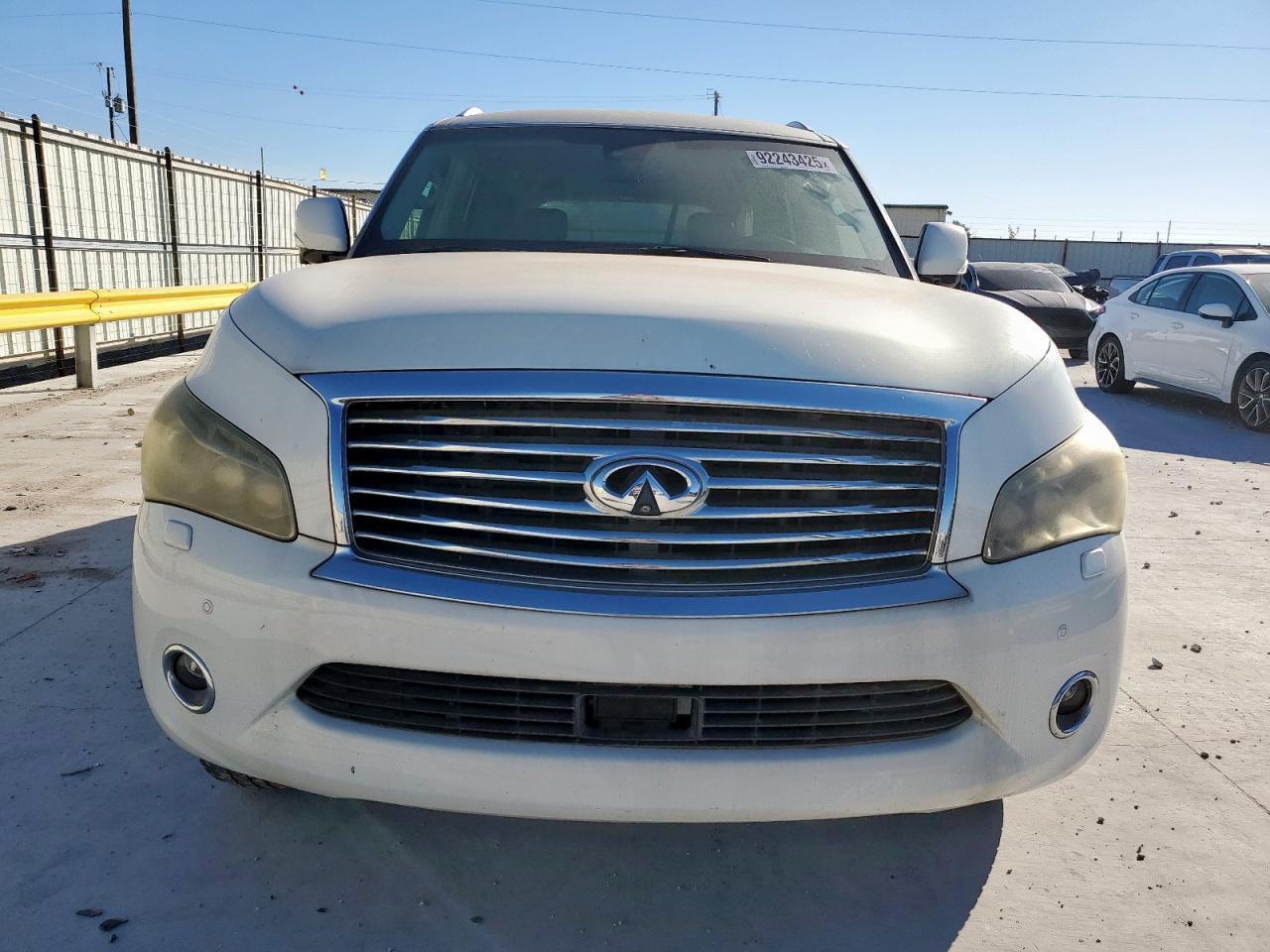 2011 INFINITI QX56