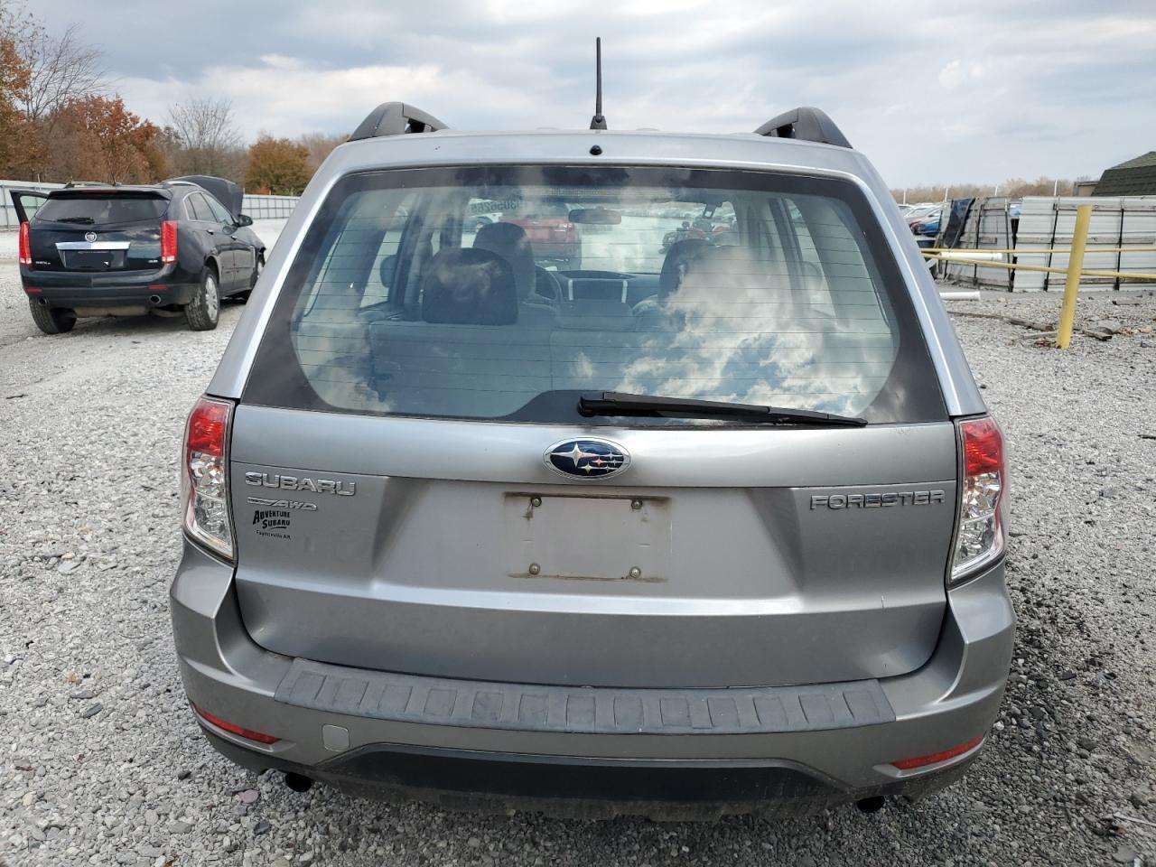 2011 SUBARU FORESTER