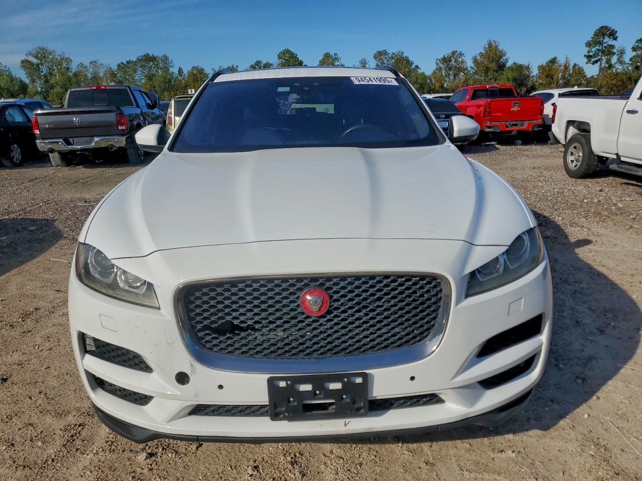 2018 JAGUAR F-Pace