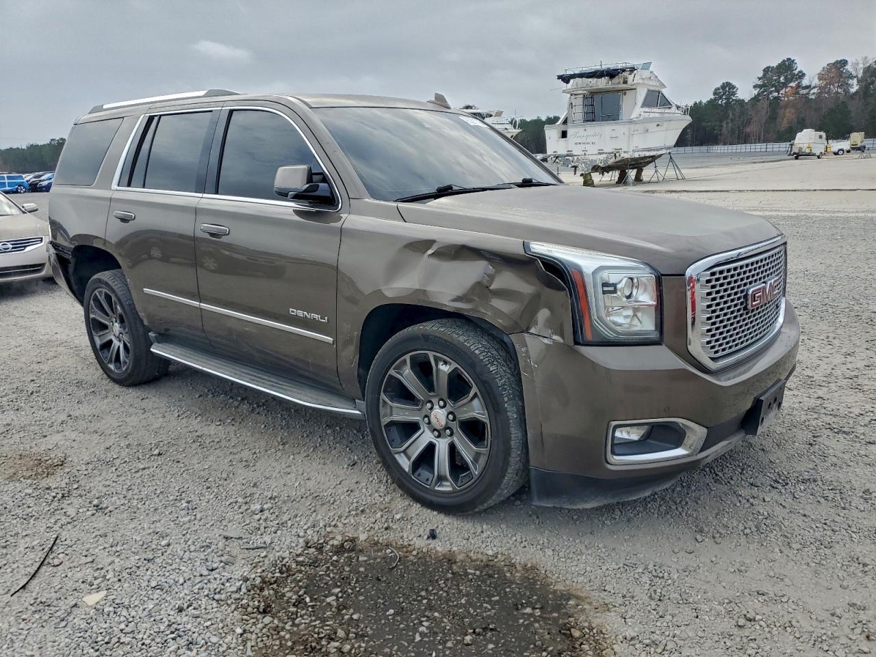 2015 GMC Yukon