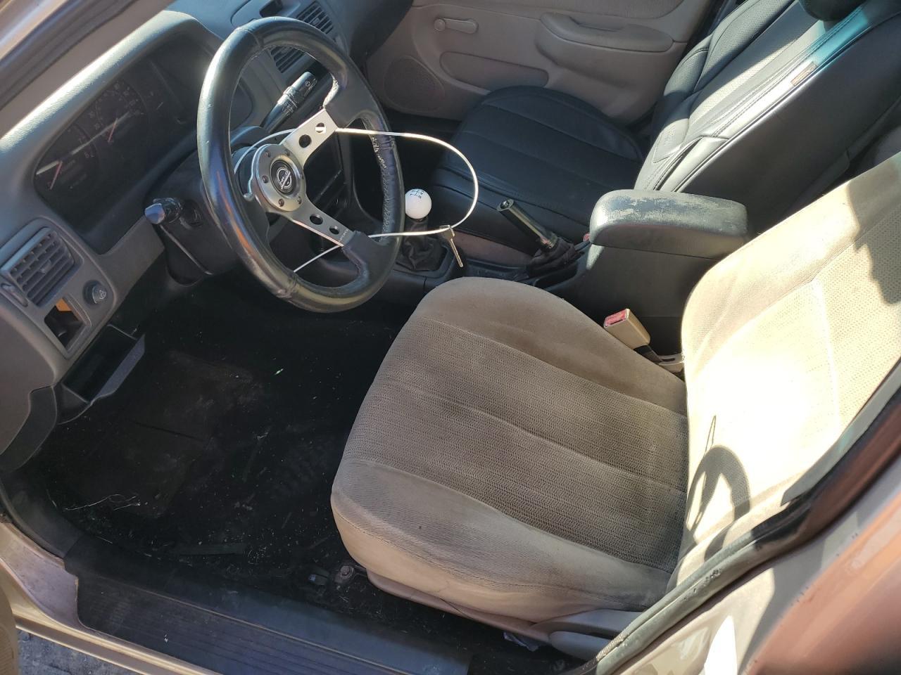 2002 TOYOTA COROLLA
