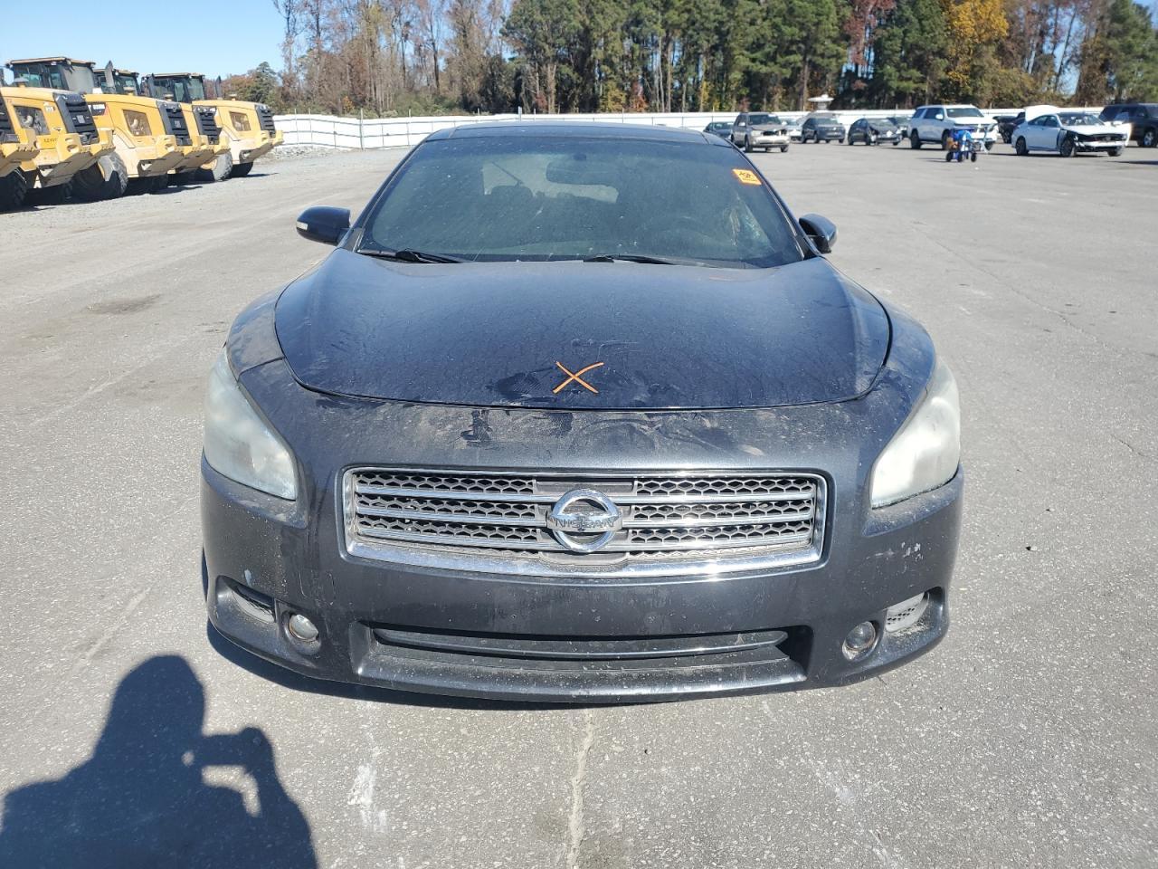 2010 NISSAN Maxima