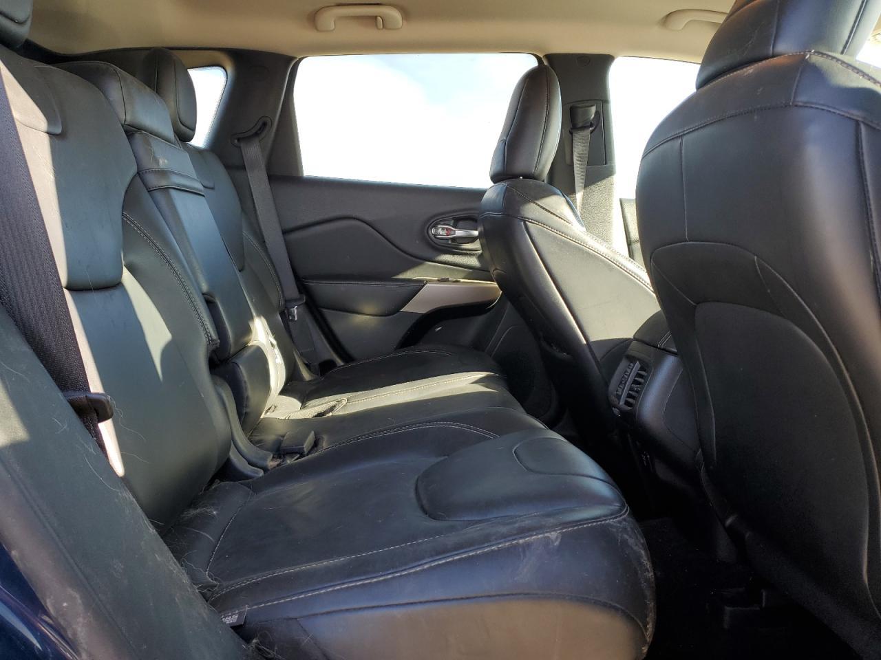 2018 JEEP CHEROKEE