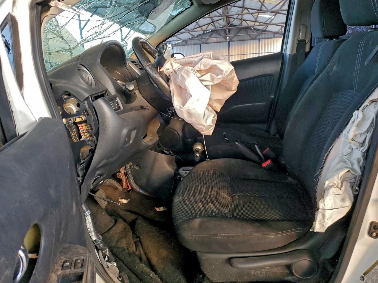 2014 NISSAN Versa Note