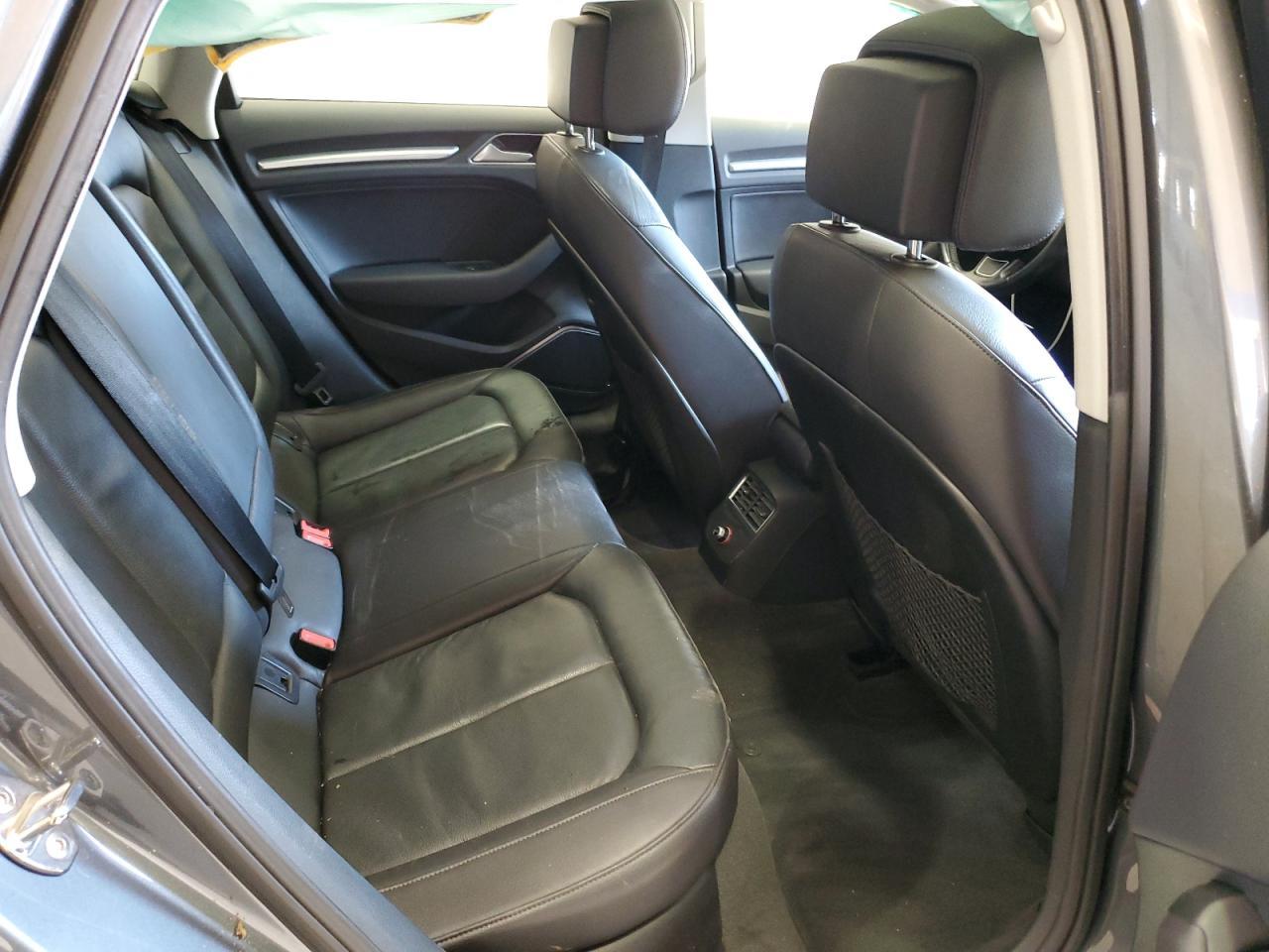 2015 AUDI A3