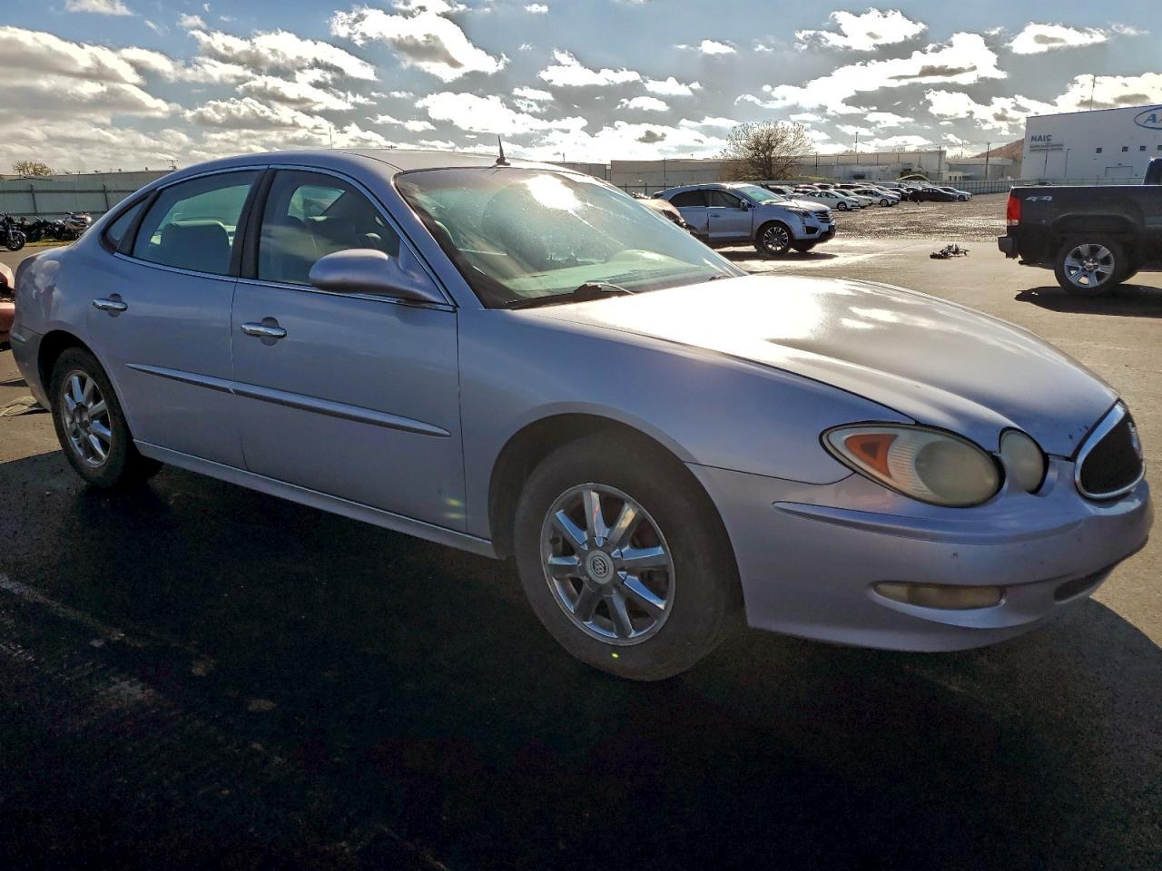 2005 BUICK LACROSSE