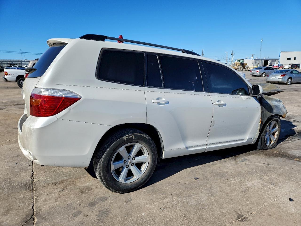2010 TOYOTA HIGHLANDER