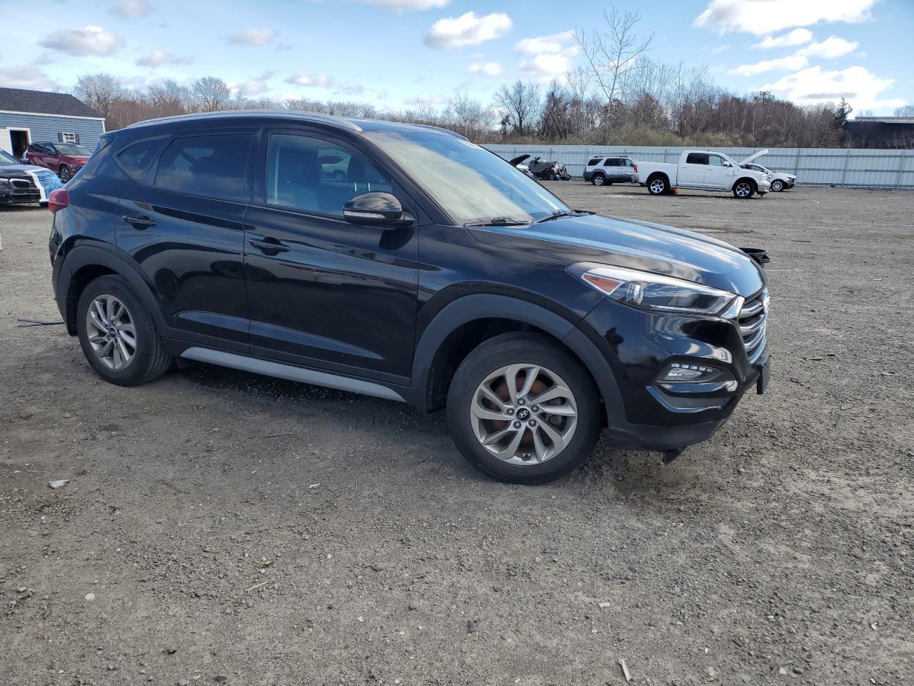 2017 HYUNDAI TUCSON