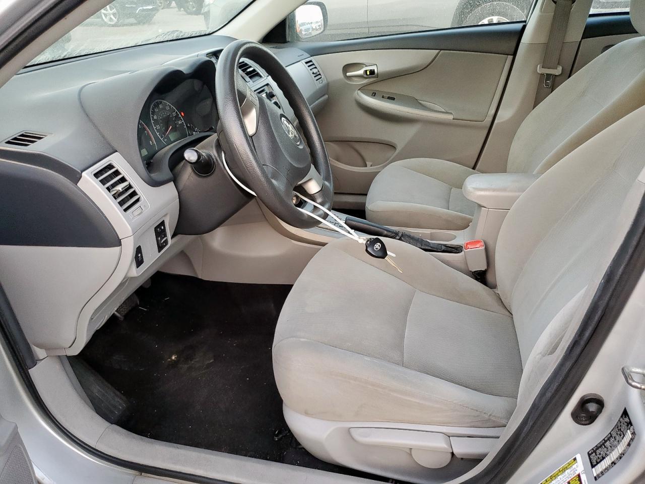 2013 TOYOTA COROLLA