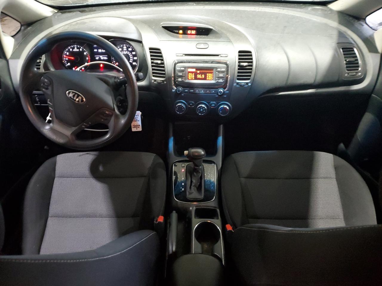 2017 KIA FORTE