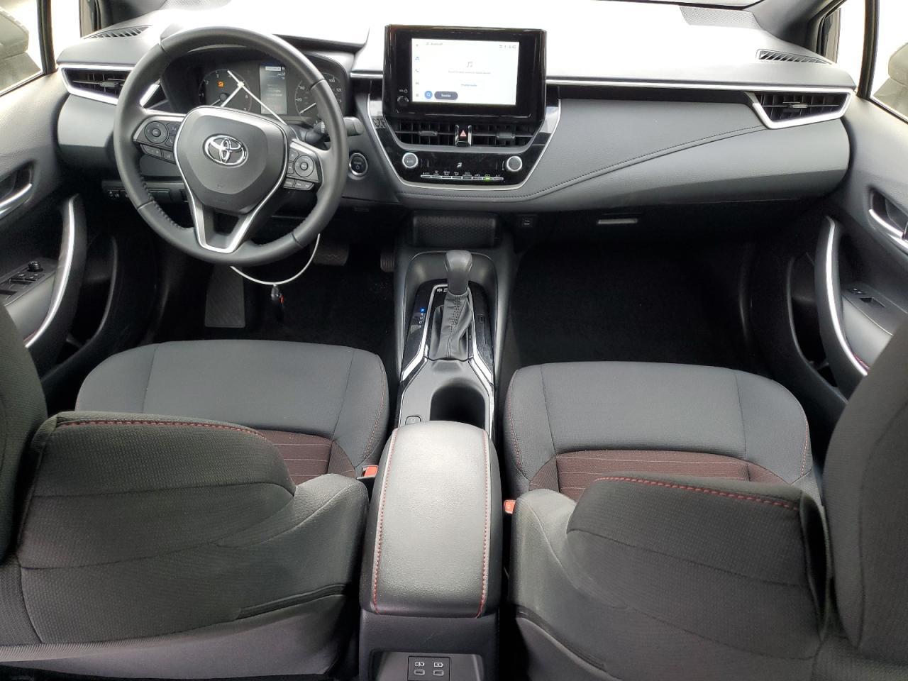 2025 TOYOTA COROLLA