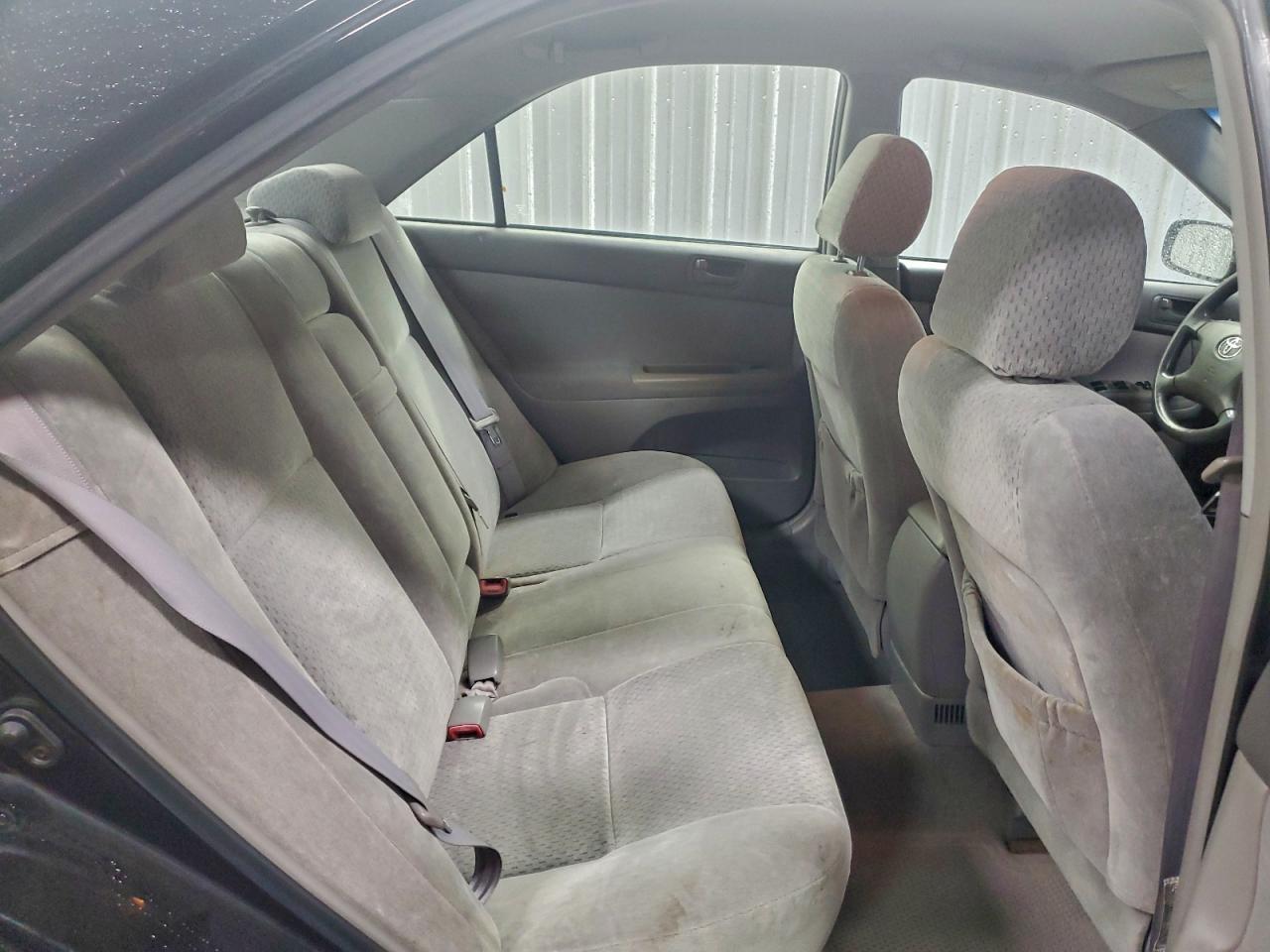 2004 TOYOTA CAMRY