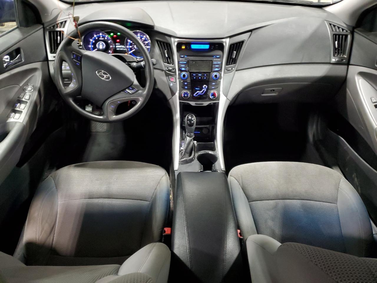 2013 HYUNDAI SONATA
