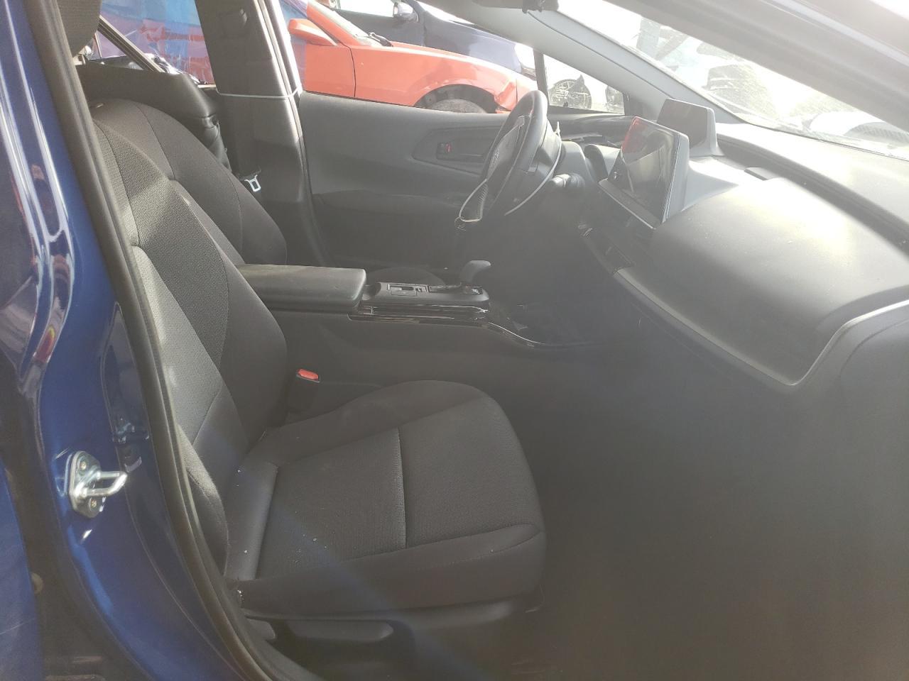 2024 TOYOTA PRIUS