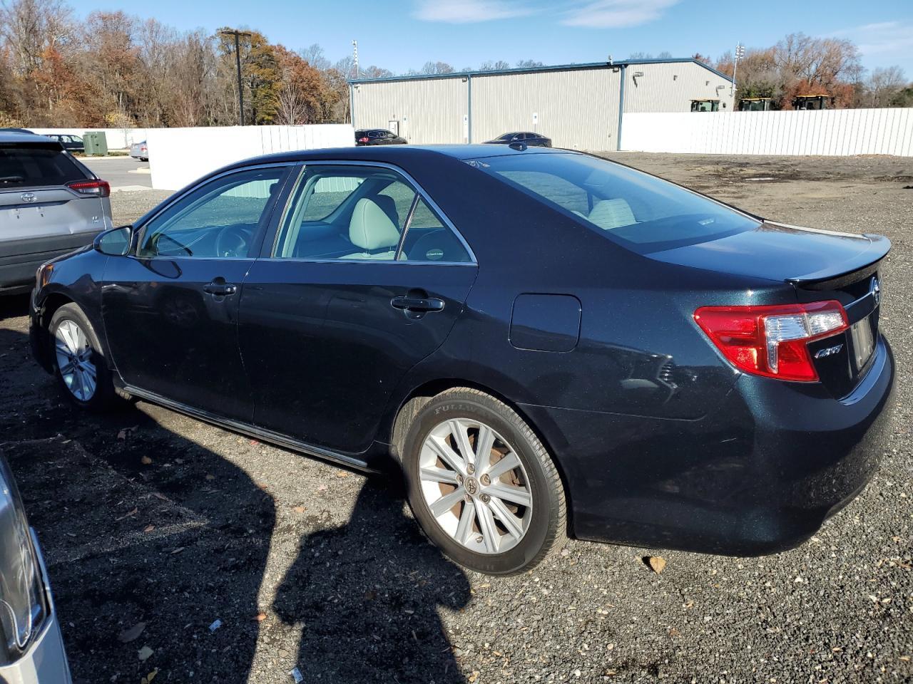 2013 TOYOTA CAMRY