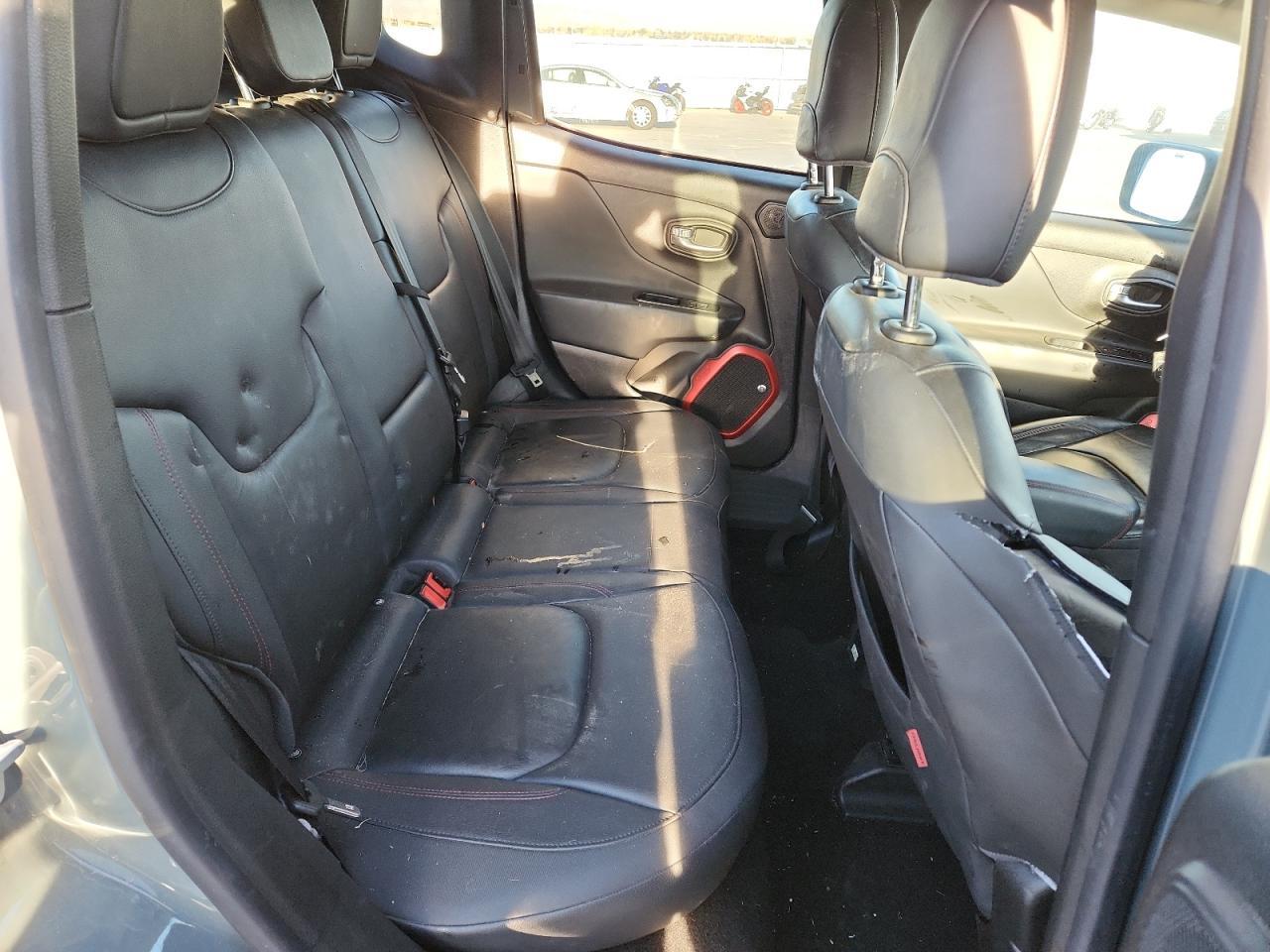 2016 JEEP Renegade