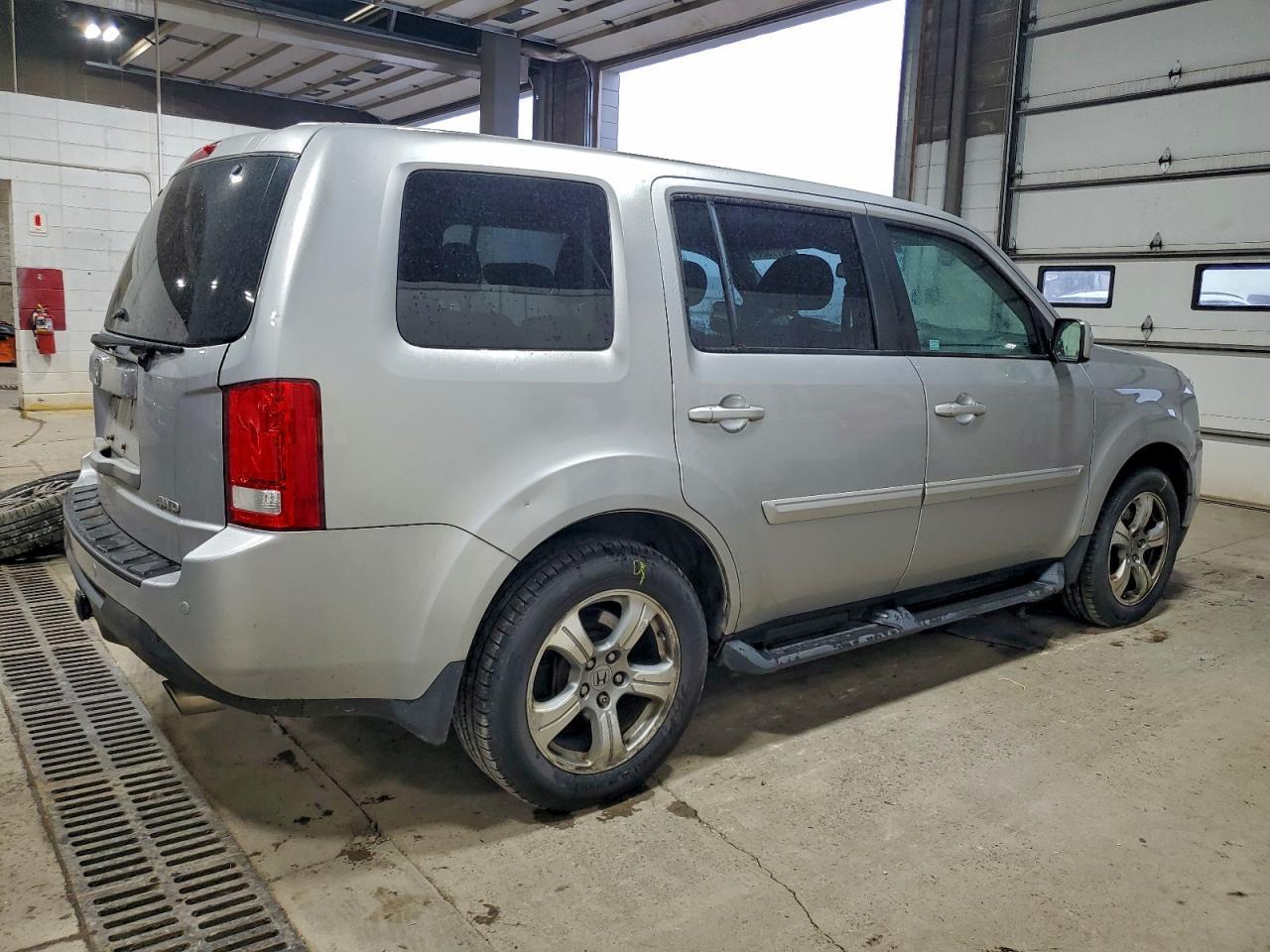 2015 HONDA PILOT