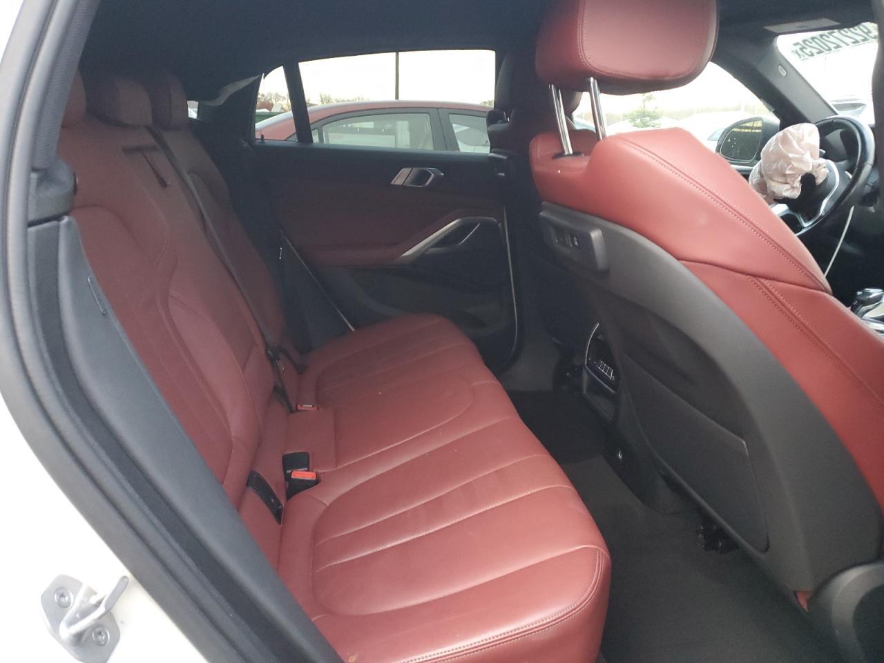 2021 BMW X6
