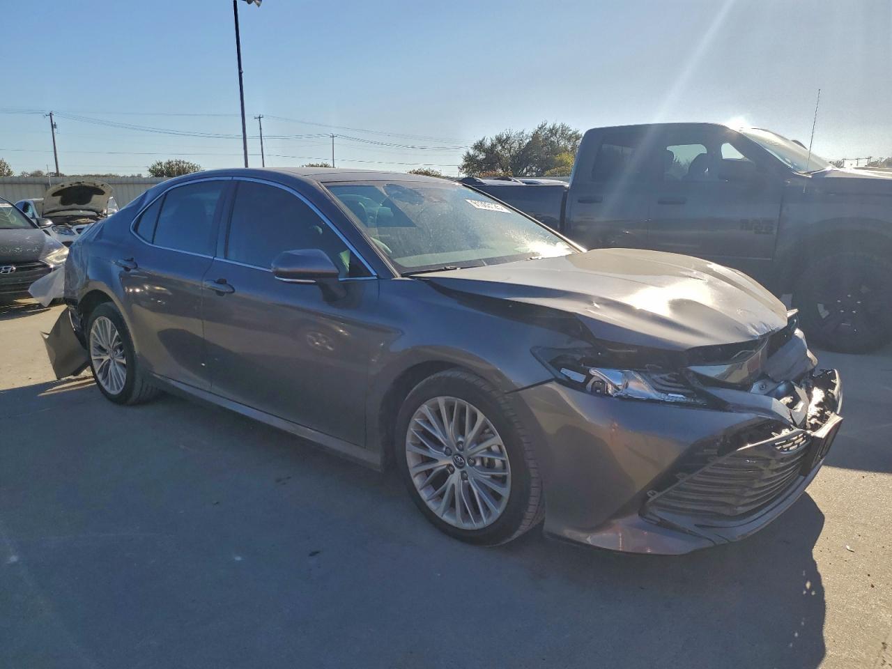 2019 TOYOTA CAMRY