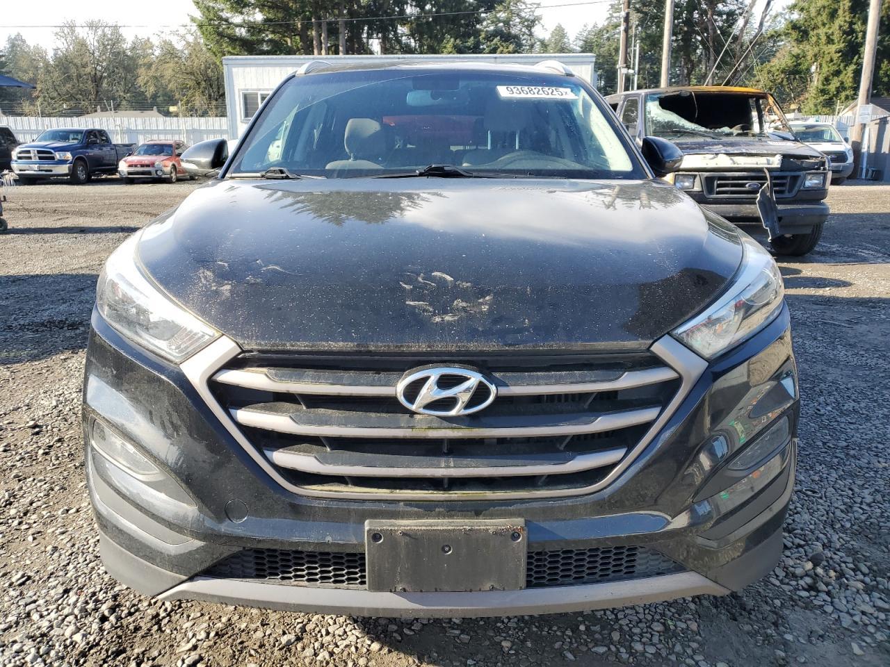 2016 HYUNDAI TUCSON