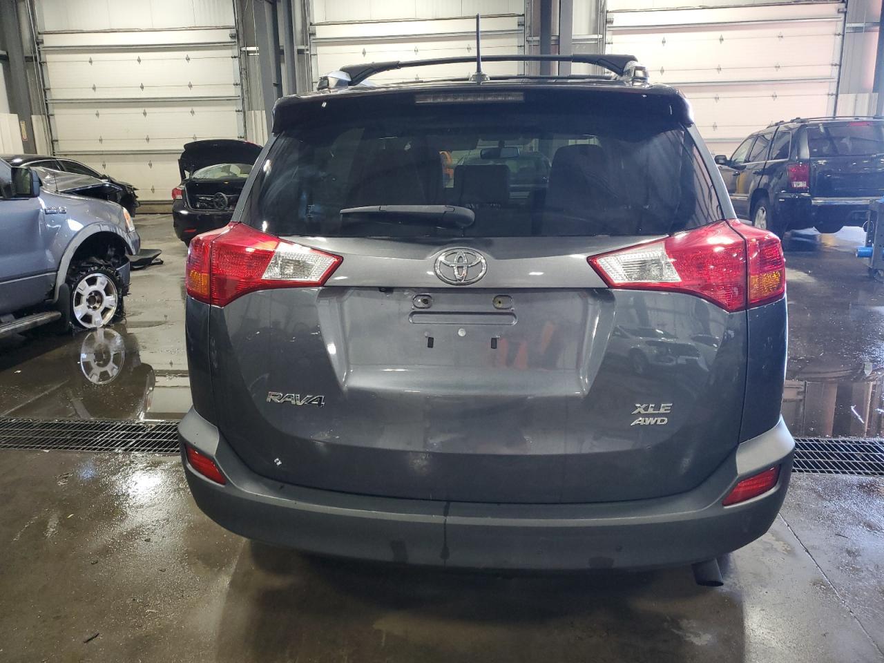 2015 TOYOTA RAV4