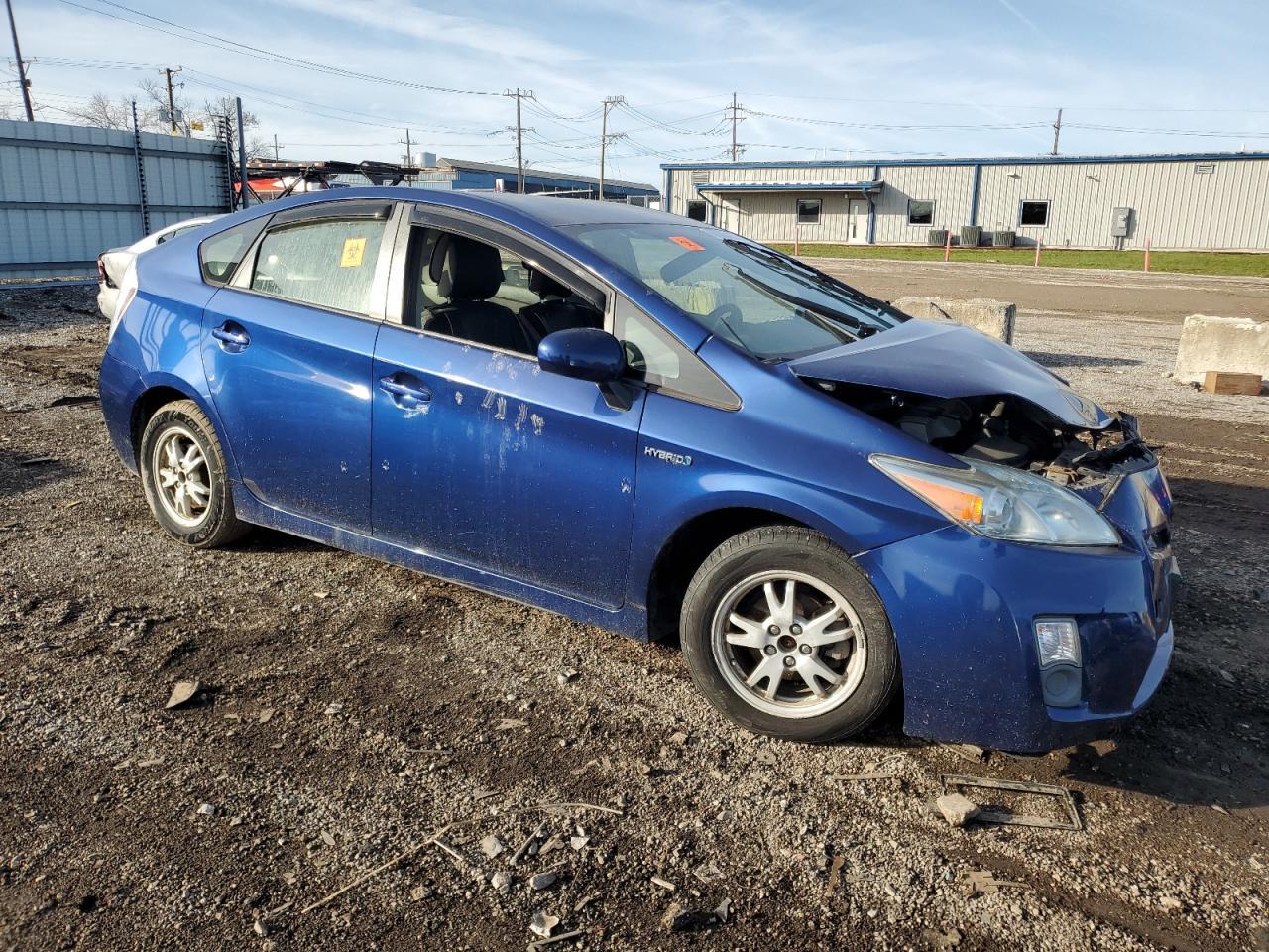 2011 TOYOTA PRIUS