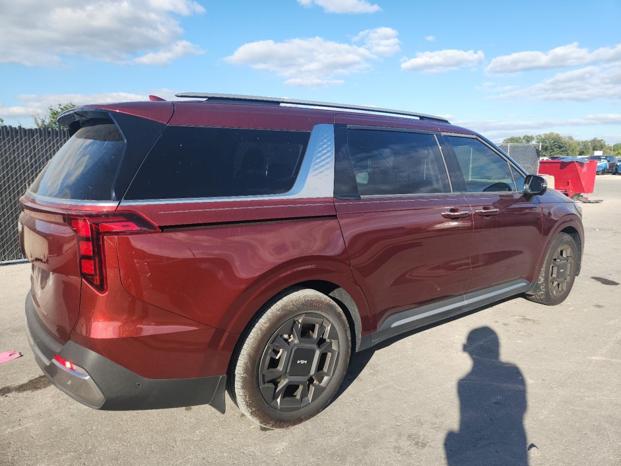 2025 KIA Carnival