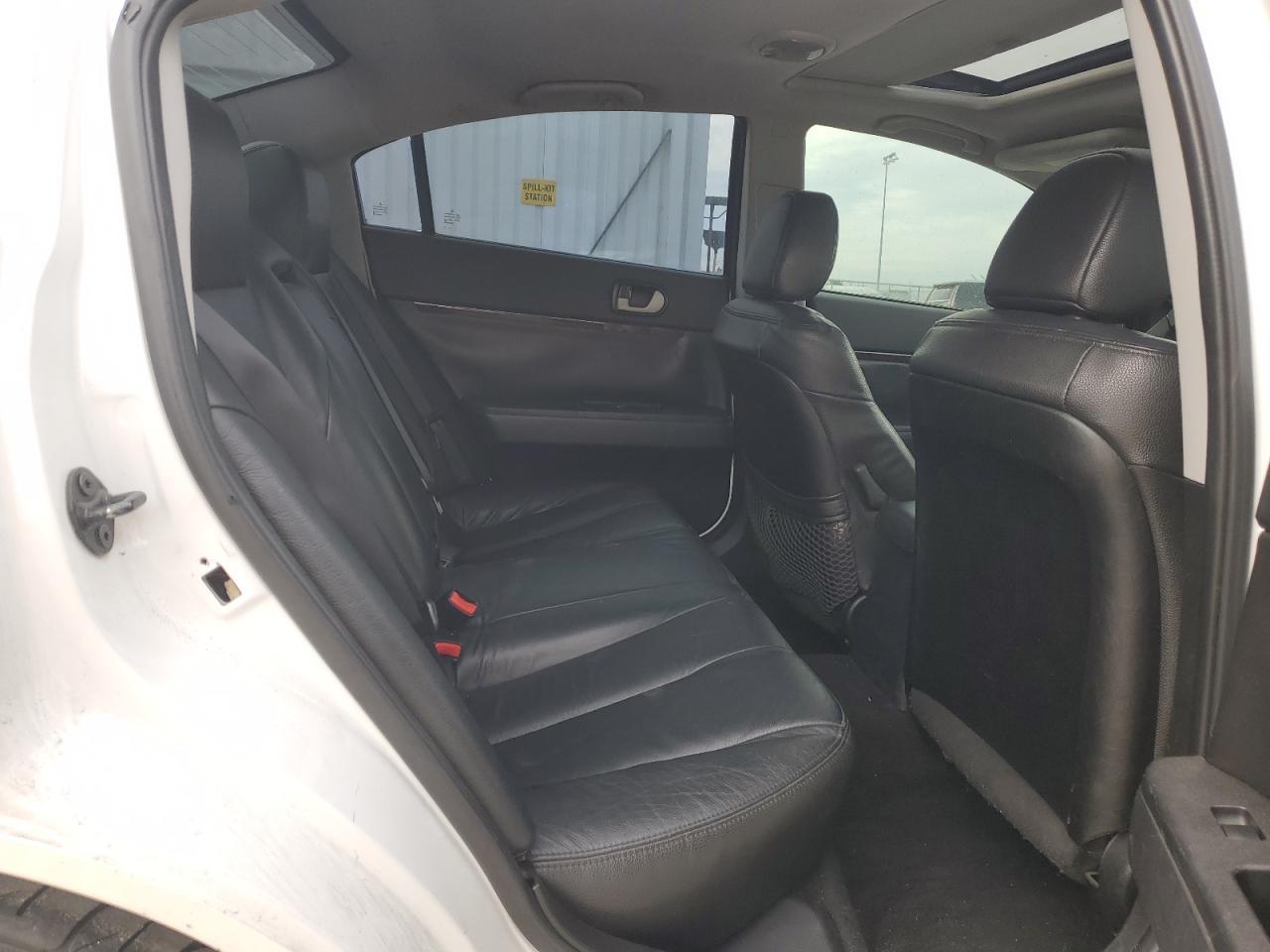 2012 MITSUBISHI Galant