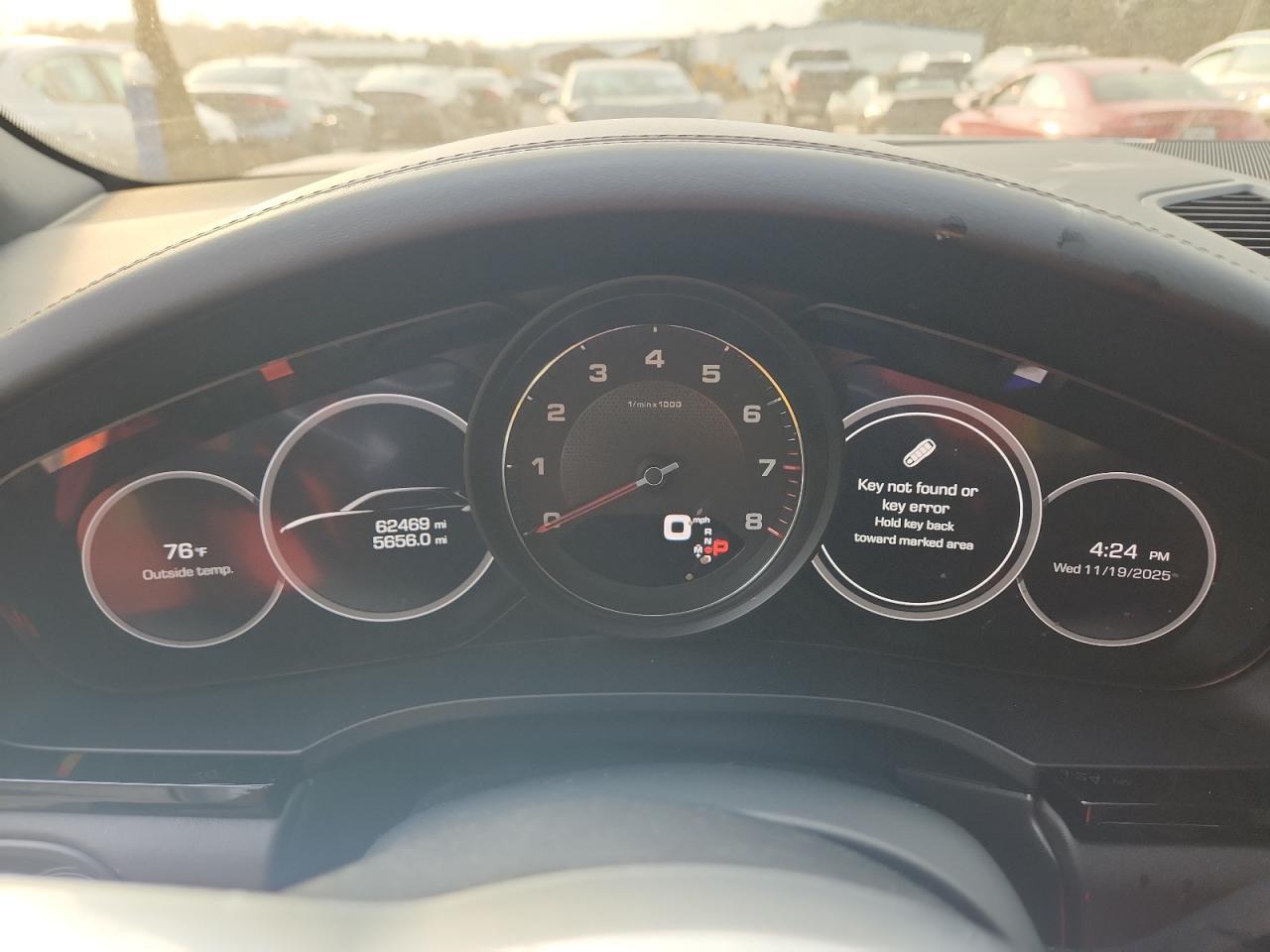 2020 PORSCHE CAYENNE