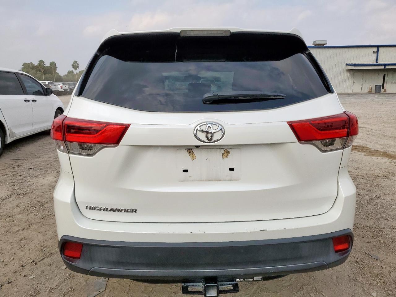 2019 TOYOTA HIGHLANDER
