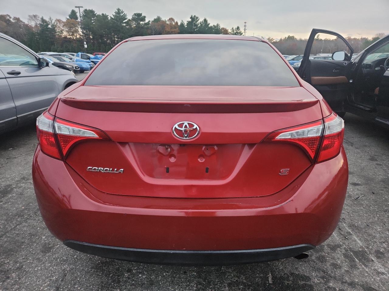2016 TOYOTA COROLLA