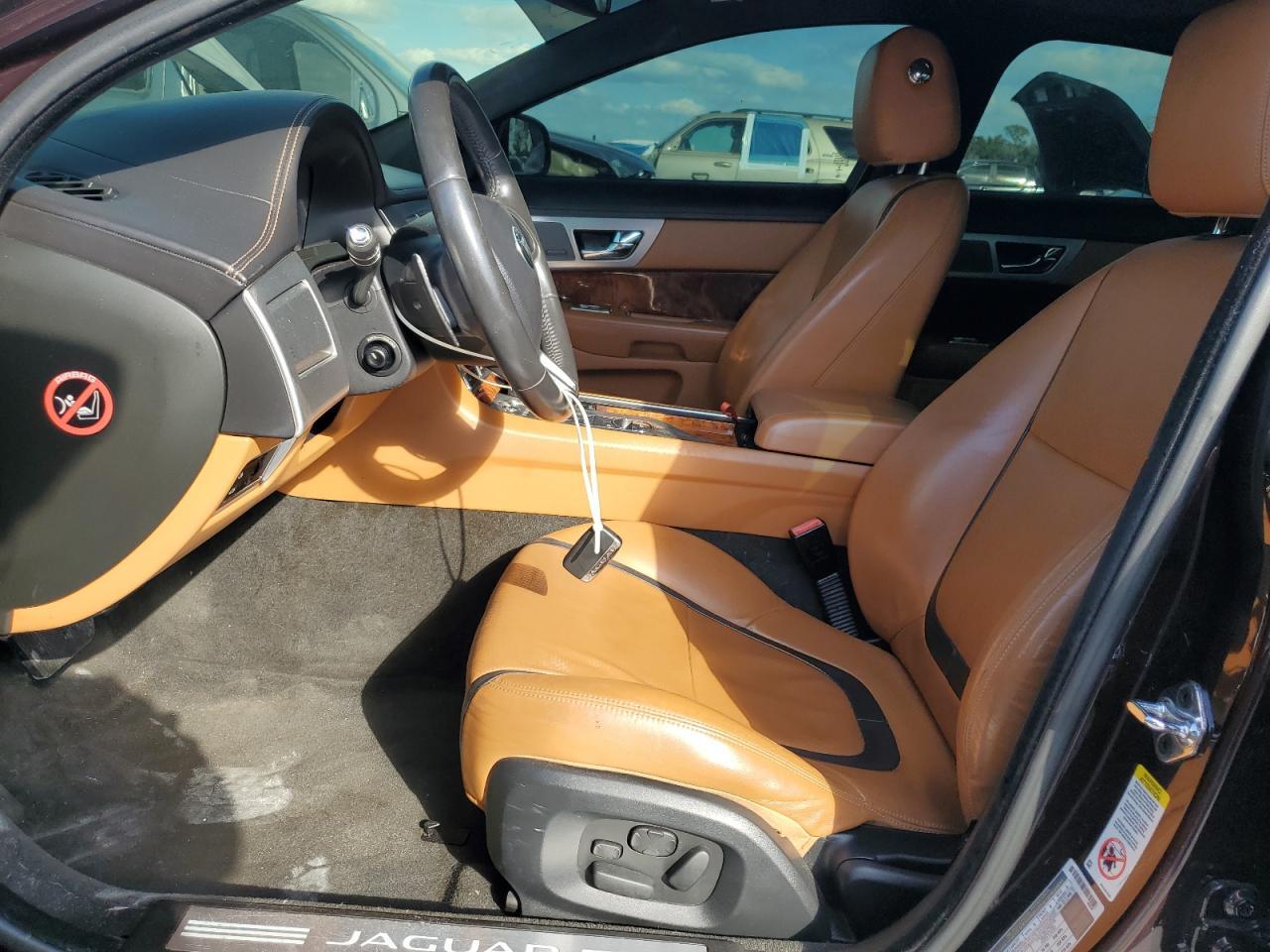 2015 JAGUAR XF