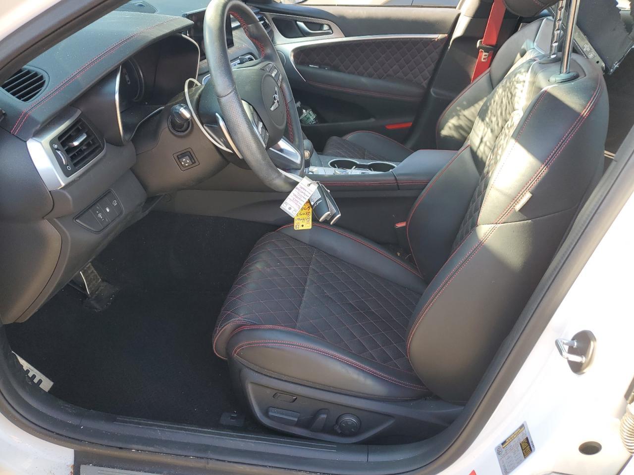 2023 GENESIS G70