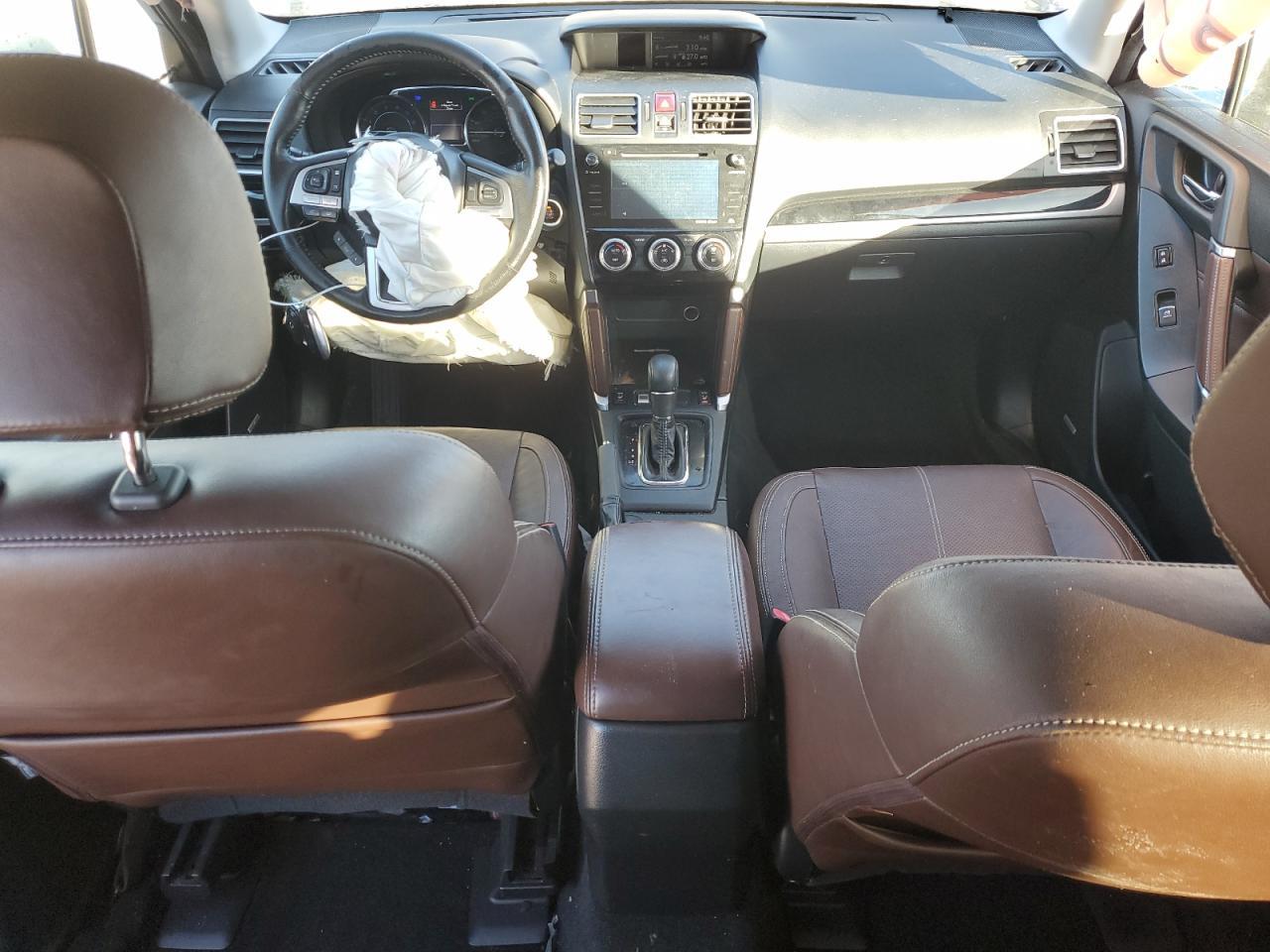 2017 SUBARU FORESTER
